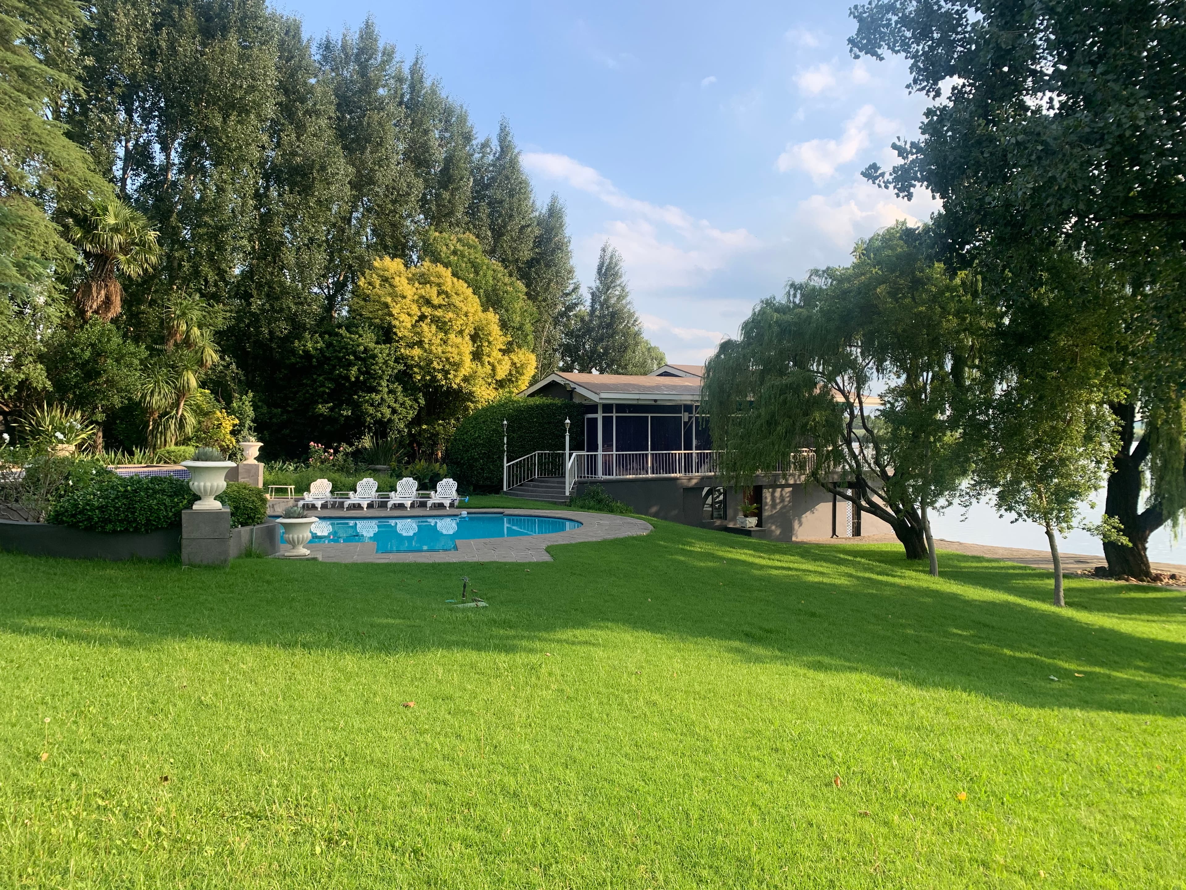 A Complete Guide to the Fish Species of the Vaal River
