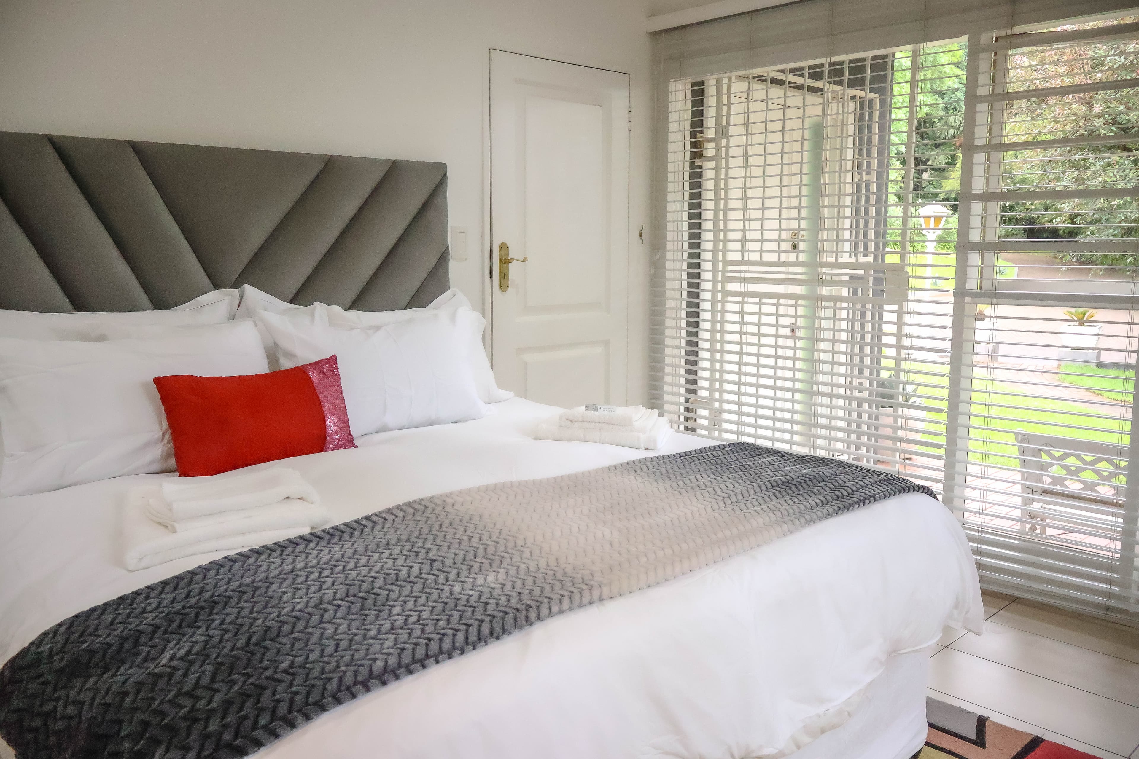 Garden Cottage photo