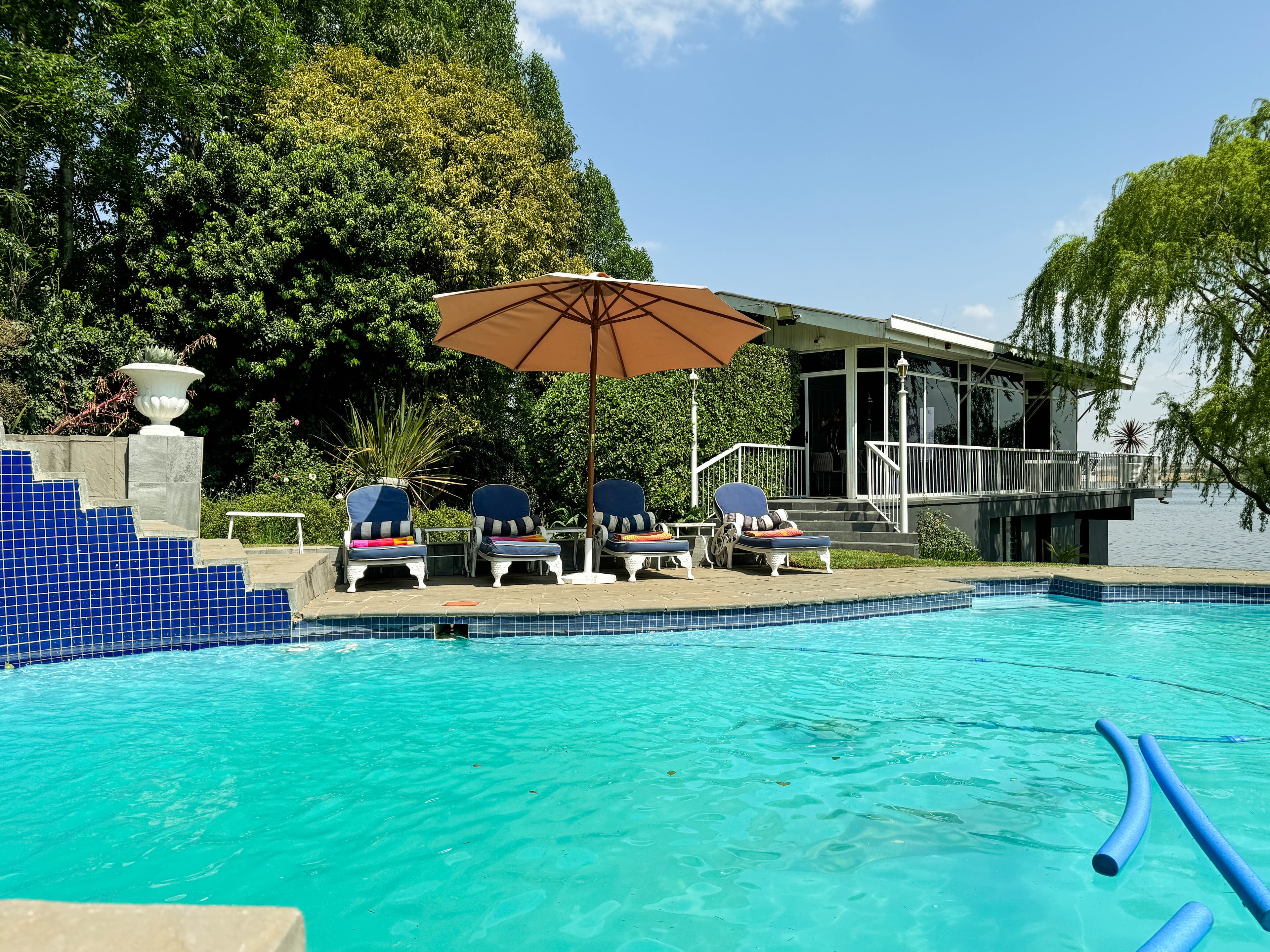 Garden Cottage photo